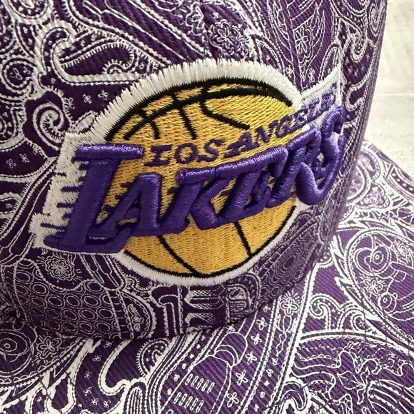 Los Angeles Lakers Adidas Fitted Hat Size 7 3/4 7.25 AOP Paisley All Over Print - Picture 4 of 16